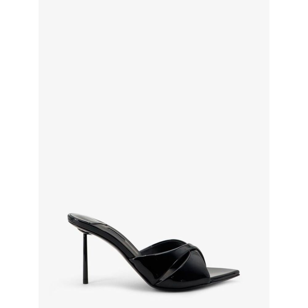Le Silla Women Shirley Patent Leather Sandals